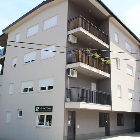 Vip Apartment Високо Экстерьер фото